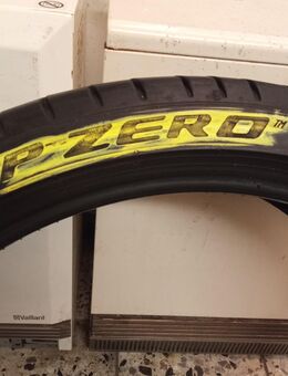 245/35/20 93Y Pirelli P Zero 2 Sommerreifen 5mm DOT 1421 - Hamm