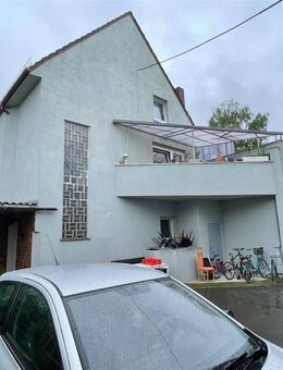 ***Modernisiertes Anwesen von 2 EFH mit 5 Wohneinheiten in zentraler Lage*** - Hanau (Brüder-Grimm-Stadt)