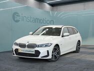 BMW 330, , Jahr 2023 - München