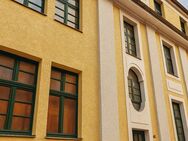Zentral gelegene 3-Zimmer Wohnung mit großer Küche - Krefeld