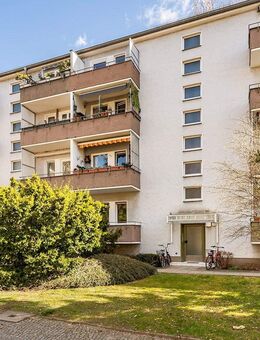 Freie 2-Zimmer-Hochparterrewohnung nahe U-Bhf. Alt-Mariendorf - Berlin
