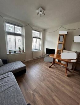 Objekt-Nr.: 4125 - schöne gemütliche vermietete 2-Zimmer-ETW im 2.OG mit Wanne und Abstellraum in Zwickau-West - Zwickau