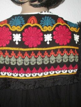 NEU * Gipsy * Boho * Romantik * Blumen * Blüten * Flower * Auf- Stickerei * Volant * Baby- Doll * Jacke "ZARA TRAFALUC" Gr. 38- 40, 42/ S- M * schwarz * erdfarben * - Riedlingen