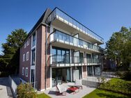 Offene Besichtigung: 11.05.25 von 11.00 - 13.00 Uhr - Neubau! Wohnen wie im Haus über zwei Ebenen - Wir verkaufen unsere Musterwohnung - Elmshorn