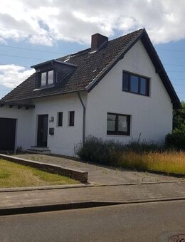 Freistehendes Einfamilienhaus in toller Lage in Erftstadt Kierdorf - Erftstadt