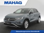 VW T-Roc, 1.5 TSI STYLE LEDPlus, Jahr 2023 - München