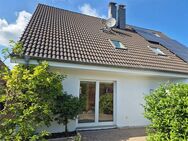 LABOE - Großzügiges Doppelhaus am Ende der Sackgasse. - Laboe