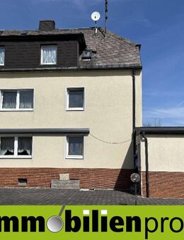 1355 - Helmbrechts: 1-3 Familienhaus mit Potential - Helmbrechts