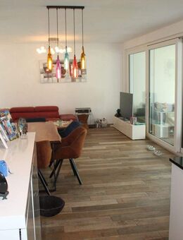 Exklusive 4 - Zimmer - Lifestyle-Wohnung auf der Hafeninsel - Offenbach (Main)