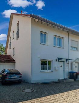 Landsberg am Lech: Charmantes Reihenendhaus perfekt für Familien mit Garage, Stellplatz und Garten - Landsberg (Lech)
