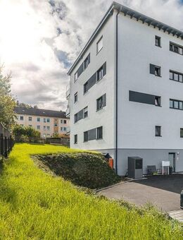 4-Zimmer Eigentumswohnung mit Aufzug und Stellplatz in Top-Lage von Aue - Aue