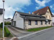 POTENZIAL IN IDYLLISCHER FAMILIÄRER UMGEBUNG - Neuhaus-Schierschnitz