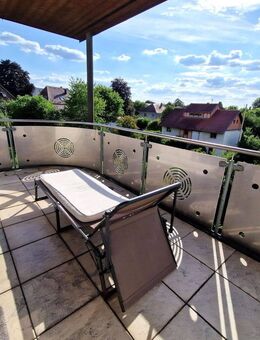 Schicke 3 Zi. DG-Maisonette-Wohnung mit Balkon - Kirchheim (Teck)