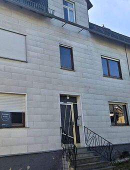 Zwei großzügige Doppelhaushälften zu einem Preis in Hausbay - Hausbay