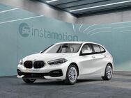 BMW 118, i Licht, Jahr 2021 - München