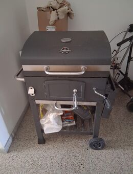 Holzkohlegrill - Zittau