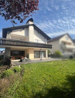 Repräsentatives Wohnhaus mit Doppelgarage - Seligenstadt