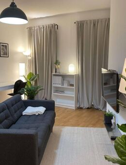 Charmante Wohnung mit separatem Schlafzimmer in ruhiger, zentraler Lage und TU Nähe - Berlin