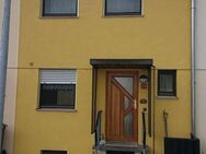 ***KLEINES EIGENES ZUHAUSE, mit GARAGE*** - Schwabach
