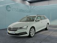 Skoda Superb, 2.0 TDI Combi Ambition, Jahr 2023 - München