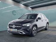 Mercedes GLA 220, d Progressive Line, Jahr 2023 - München