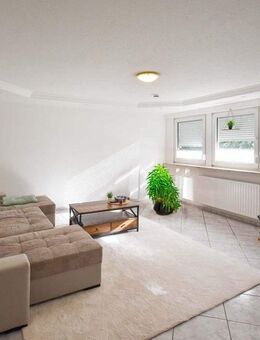 Wohnen auf dem Lande Top-gepflegte Dachgeschosswohnung mit Einbauküche in Neuvrees - Friesoythe