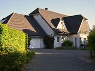 Exklusives freistehendes Einfamilienhaus mit Doppelgarage in beliebter Wohnlage - Kleve (Nordrhein-Westfalen)