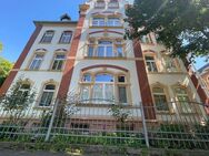 Investition in Immobilien im Dichterviertel Verkauf einer ansprechenden Zwei-Zimmer-Whg. mit Aufzug, Balkon und Gartenbereich mit exklusivem Nutzu - Erfurt