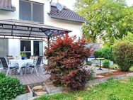 NATURNAH**Neuwertiges Einfamilienhaus mit Sonnenterrasse und schönem Garten** - Alfdorf