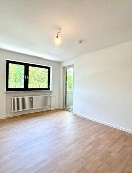 ELVIRA - Karlsfeld - helle und freundliche 3 Zimmerwohnung mit Balkon - Karlsfeld