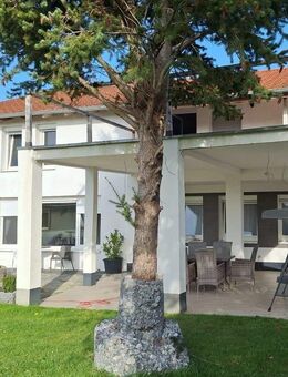 NEUER PREIS! HI-Drispenstedt - Bezugsfreies Zweifamilienhaus mit Garage & Carport in gefragtem Wohnquartier! - Hildesheim