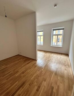GEMÜTLICHE WOHNUNG MIT PARKETT, TERRASSE, FUßBODENHEIZUNG, EBK SOWIE MODERNEM DUSCHBAD - Chemnitz