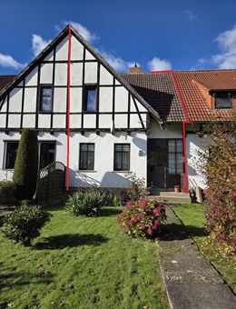 Reihenmittelhaus auf großem Grundstück - Medow