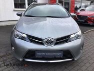 Toyota Auris Touring Sports 1.6 Life+*Navi*Panorama*AHK* - Wuppertal