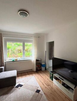 "Zwei Wohnungen zum Preis von einem in Stuttgart-Ost" - Stuttgart