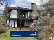 Niederdresselndorf: Architektenhaus in Traumlage! - Burbach (Nordrhein-Westfalen)