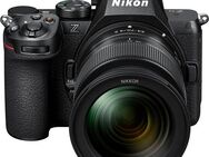Nikon Kit Z5II + Nikkor Z 24-70mm f4 S Vollformat-Digitalkamera (Nikkor Z 24-70mm f4 S, 24,5 MP, 2,9x opt. Zoom, Bluetooth, WLAN)