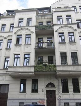 Wunderschöne 2-Raumwohnung in sanierten Altbau mit Balkon und Aufzug - Leipzig
