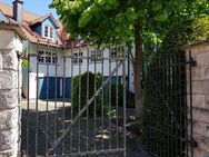 Absolutes Juwel !! 5 Familienhaus mit Garagen ! - Nieheim