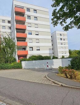 Schöne 4-Zimmer-Eigentumswohnung mit Ausblick über Höchberg - ideal zum Selbstbezug - Höchberg