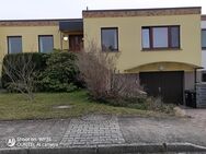 In der schönen Heckert Siedlung - Hoyerswerda