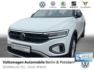 VW T-Roc, 1.5 TSI Move, Jahr 2023 - Berlin