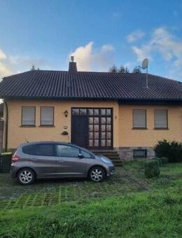 freistehendes Einfamilienhaus auf 2243 m² herrlichem Areal - Nalbach