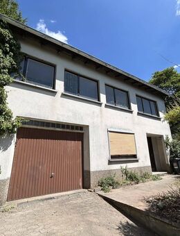 BIETERVERFAHREN - PROVISIONSFREI für Käufer - EFH auf großem Grundstück - sanierungsbedürftig - Homburg