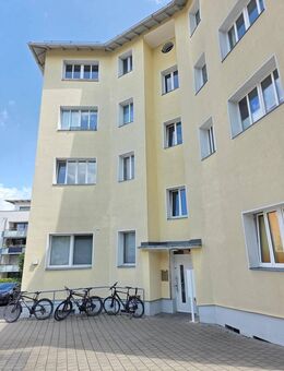 2 Zimmerwohnung mit EBK und Stellplatz im unteren Frauenland zu verkaufen (WG-geeignet) - Würzburg