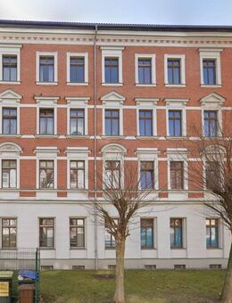2 Raumwohnung im Dachgeschoss links in Chemnitz zuvermieten - Chemnitz