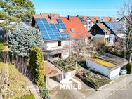 Gemütliche Doppelhaushälfte mit Einliegerwohnung und Garage in ruhiger Lage! - Stuttgart