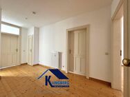 3-Raum-Wohnung mit Balkon im historischen Haus mit Altbauflair in Zeitz zu vermieten! - Zeitz