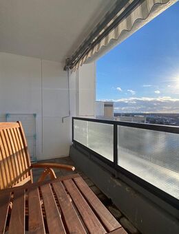 Aus- & Weitblick: gut vermietete, möblierte 2 Zimmer-Wohnung als Kapitalanlage - Unterschleißheim