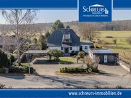 Wohnen, wie es schöner kaum sein kann - Elegantes Zweifamilienhaus in idyllischer Lage am Hülser Berg - Krefeld